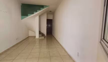 Sobrado com 2 dormitórios para alugar, 70 m² - Tupi - Praia Grande/SP