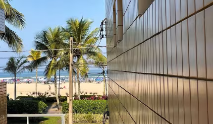 Kitnet com 1 dormitório para alugar, 32 m² - Vila Guilhermina - Praia Grande/SP
