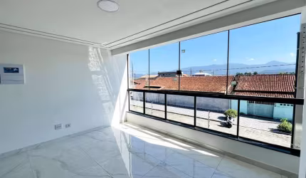 Sobrado triplex INDIVIDUAL à venda, 89 m² por R$ 450.000 - Maracanã - Praia Grande/SP