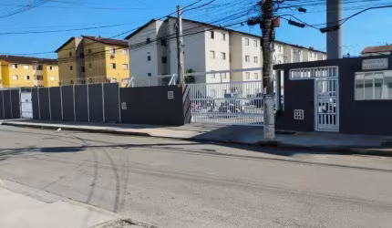Apartamento com 2 dormitórios à venda, 55 m² por R$ 180.000,00 - Vila Antártica - Praia Grande/SP
