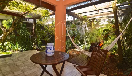 Casa à venda, 215 m² por R$ 2.750.000,00 - Alto de Pinheiros - São Paulo/SP