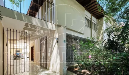 Casa com 4 dormitórios à venda, 269 m² por R$ 2.438.000,00 - Sumaré - São Paulo/SP