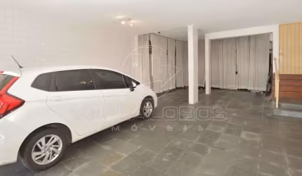 Casa com 3 dormitórios à venda, 441 m² por R$ 2.500.000,00 - Pacaembu - São Paulo/SP
