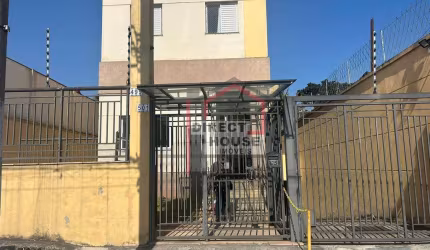 Apartamento de 50m² para locação 2 dormitorios 1 vaga de garagem na Avenida  Rio Pequeno  -  São Paulo