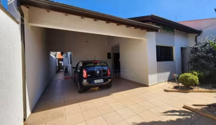 Casa com 3 dormitórios à venda, 143 m² por R$ 800.000,00 - Jardim Regina - Indaiatuba/SP