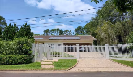 Lindíssima chácara com 3.000 m² de terreno no Vale das Laranjeiras