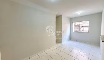 Apartamento com 2 dormitórios para alugar, 51 m² por R$ 2.050,00 - Parque São Lourenço - Indaiatuba/SP