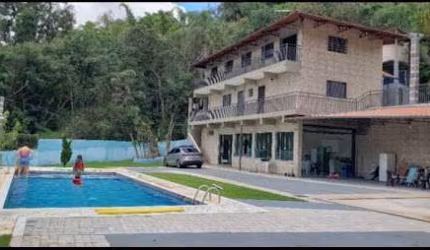 Chácara com 3 dormitórios à venda, 4050 m² por R$ 1.600.000,00 - Jardim Sandra - Mairiporã/SP