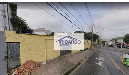 Oportunidade - Terreno de 600 m² com shopping de lojas no Jardim São João