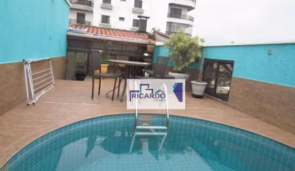 Cobertura com piscina ao lado do Lago dos Patos