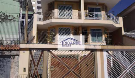 Sobrado à Venda - 3 suites - 5 vagas de garagem - Parada Inglesa