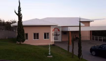 Casa à venda, 289 m² por R$ 1.500.000,00 - Condomínio Village da Serra - Tremembé/SP