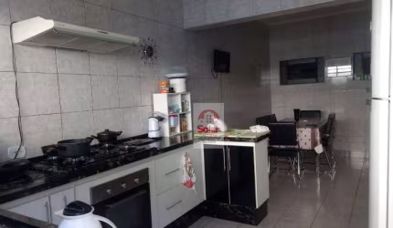Casa à venda, 200 m² por R$ 580.000,00 - Jardim Ana Emilia - Taubaté/SP