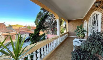 Casa com 4 dormitórios à venda, 200 m² por R$ 650.000,00 - Jardim das Nações - Taubaté/SP
