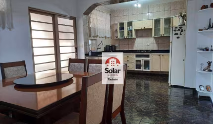 Casa com 3 dormitórios à venda, 197 m² por R$ 590.000,00 - Vila Nossa Senhora das Graças - Taubaté/SP