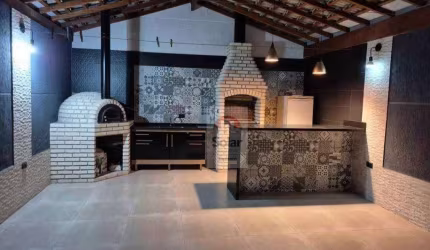 Casa com 3 dormitórios à venda, 195 m² por R$ 480.000,00 - Jardim Garcez - Taubaté/SP