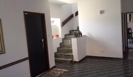 Casa à venda, 120 m² por R$ 851.000,00 - Vila São José - Taubaté/SP