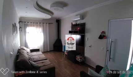 Terreno com 7 casas com 2 dormitórios cada, à venda 630 m² por R$ 1.300.000 - Quiririm - Taubaté/SP