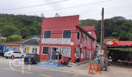 Casa à venda na Rua João Motta Espezim, 47, Saco dos Limões, Florianópolis, 314 m2 por R$ 1.600.000