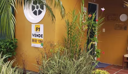 Casa em condomínio fechado com 1 quarto à venda na Avenida Luiz Boiteux Piazza, 5880, Ponta das Canas, Florianópolis, 39 m2 por R$ 552.000