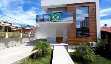 Casa com 4 quartos à venda na Rua Nossa Senhora do Rosário, 306, Jardim Atlântico, Florianópolis, 317 m2 por R$ 1.750.000
