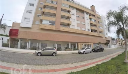 Apartamento com 3 quartos à venda na Avenida das Palmeiras, 348, Abraão, Florianópolis, 90 m2 por R$ 1.100.000