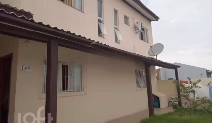 Casa com 2 quartos à venda na Rua Professor José de Senna Pereira, 144, Capoeiras, Florianópolis, 80 m2 por R$ 499.900