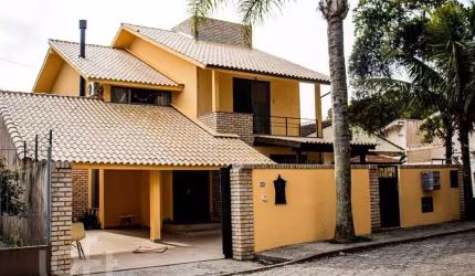 Casa com 4 quartos à venda na Servidão Augusto Ruschi, 55, Campeche, Florianópolis, 189 m2 por R$ 2.500.000