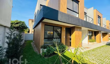 Casa com 3 quartos à venda na Rua Grumixama, 183, Moenda, Florianópolis, 122 m2 por R$ 1.150.000