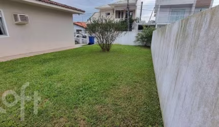 Casa com 3 quartos à venda na Servidão Emília Antônio Gonçalves, 166, Capoeiras, Florianópolis, 170 m2 por R$ 1.200.000