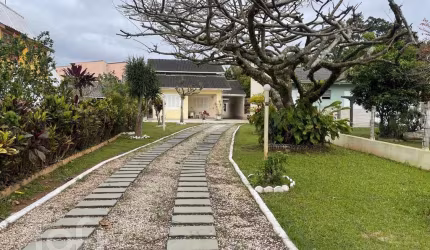 Casa com 4 quartos à venda na Rua Ruth Pereira, 246, Ingleses, Florianópolis, 140 m2 por R$ 1.270.000