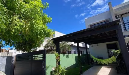 Casa com 2 quartos à venda na Avenida das Constelações, 800, São João do Rio Vermelho, Florianópolis, 96 m2 por R$ 690.000