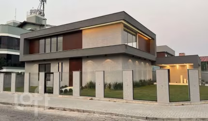 Casa com 4 quartos à venda na Rua Stella Mares, 1, Ingleses, Florianópolis, 350 m2 por R$ 2.990.000