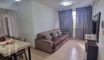 Apartamento com 3 quartos à venda na Rua Doutor Heitor Blum, 919, Estreito, Florianópolis, 74 m2 por R$ 430.000