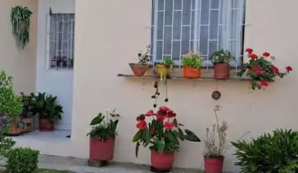 Casa com 2 quartos à venda na Servidão Luiza Maria dos Santos, 255, São João do Rio Vermelho, Florianópolis, 80 m2 por R$ 370.000