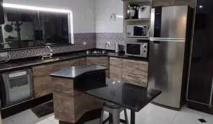 Casa à venda no bairro Parque Residencial Villa dos Inglezes em Sorocaba/SP
