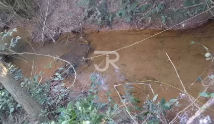 Terreno à venda no bairro Jardim Bandeirantes - São Roque/SP
