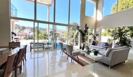 Casa a venda no Marambaia em Vinhedo