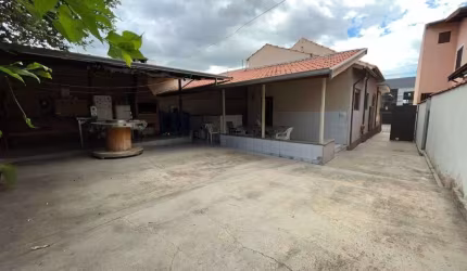 Casa com 3 quartos à venda, 118 m² por R$ 760.000 - Vila Rezende - Piracicaba/SP