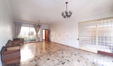 Casa com 4 dormitórios à venda, 349 m² por R$ 890.000,00 - Centro - Piracicaba/SP
