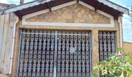 Casa com 3 dormitórios para alugar, 140 m² por R$ 1.469,55/mês - Monte Líbano - Piracicaba/SP