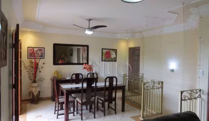 Casa com 3 quartos à venda, 217 m² por R$ 930.000 - Santa Cecília - Piracicaba/SP