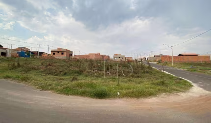 Terreno à venda, 203 m² por R$ 98.347,50 - Jardim Dona Lourdes - Piracicaba/SP