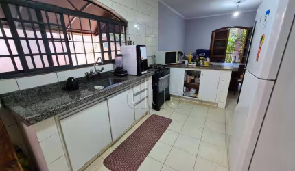 Casa com 3 dormitórios à venda, 185 m² por R$ 595.000,00 - Parque Santa Cecília - Piracicaba/SP