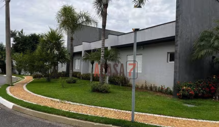 Casa com 4 quartos -  Condomínio Parque Esplanada - Votorantim/SP
