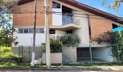 Casa ampla de esquina - Jardim Santa Rosália, Sorocaba