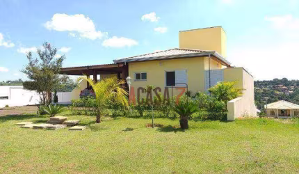 Casa com 3 dormitórios à venda, 264 m² - Condomínio Village Araçoiaba - Araçoiaba da Serra/SP