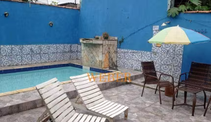 Casa com piscina
