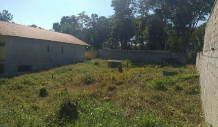 Terreno à venda em Itapecerica da Serra