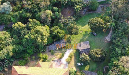 Casa com 3 dormitórios à venda, 440 m² por R$ 3.200.000,00 - Paisagem Renoir - Cotia/SP